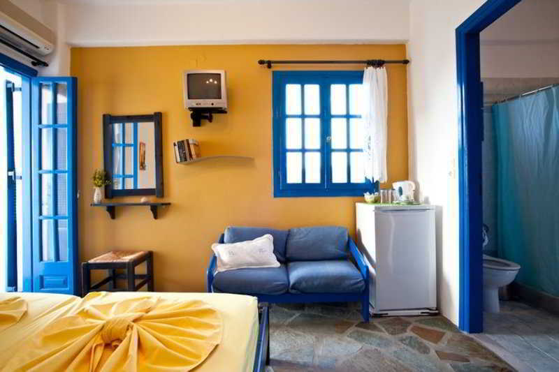 Evi Rooms Aliki  Exterior photo