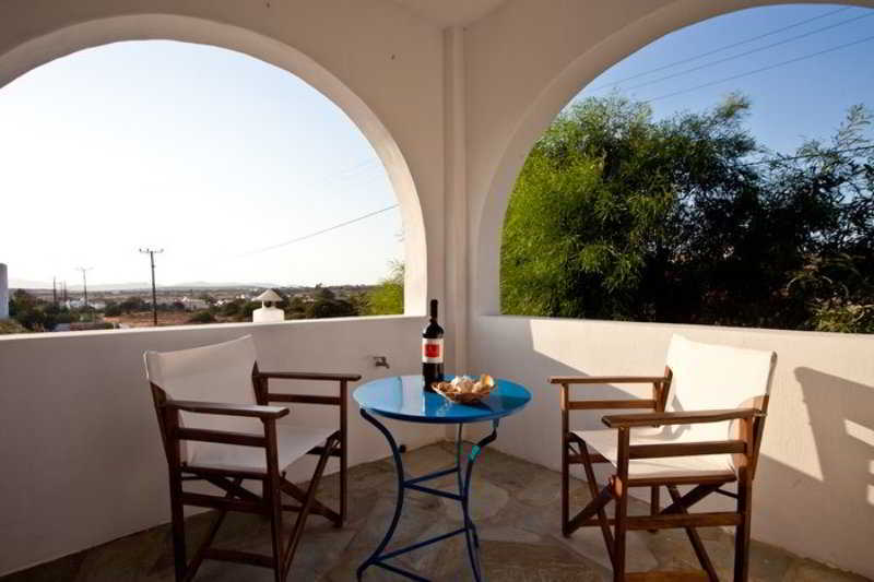 Evi Rooms Aliki  Exterior photo