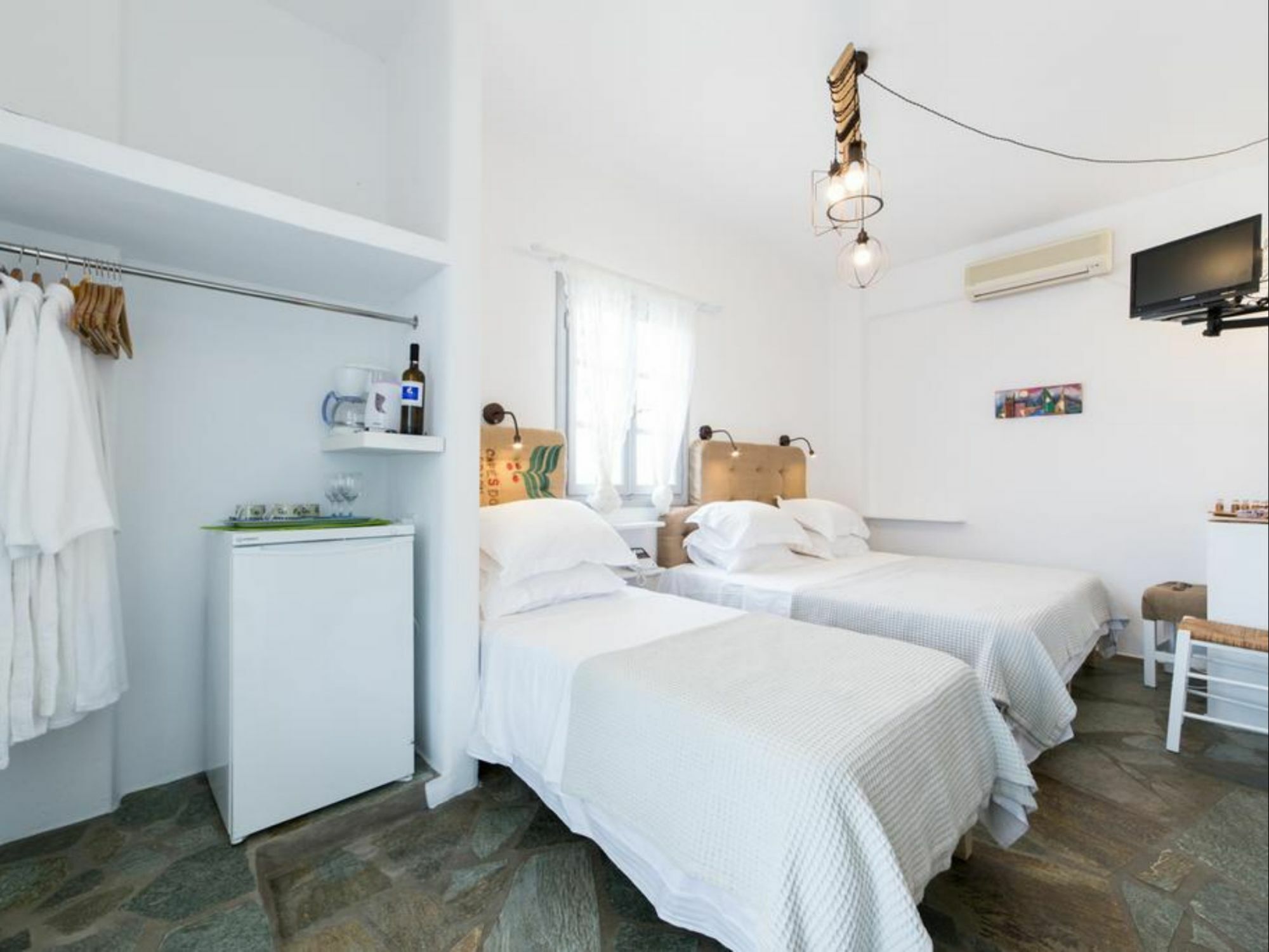 Evi Rooms Aliki  Exterior photo