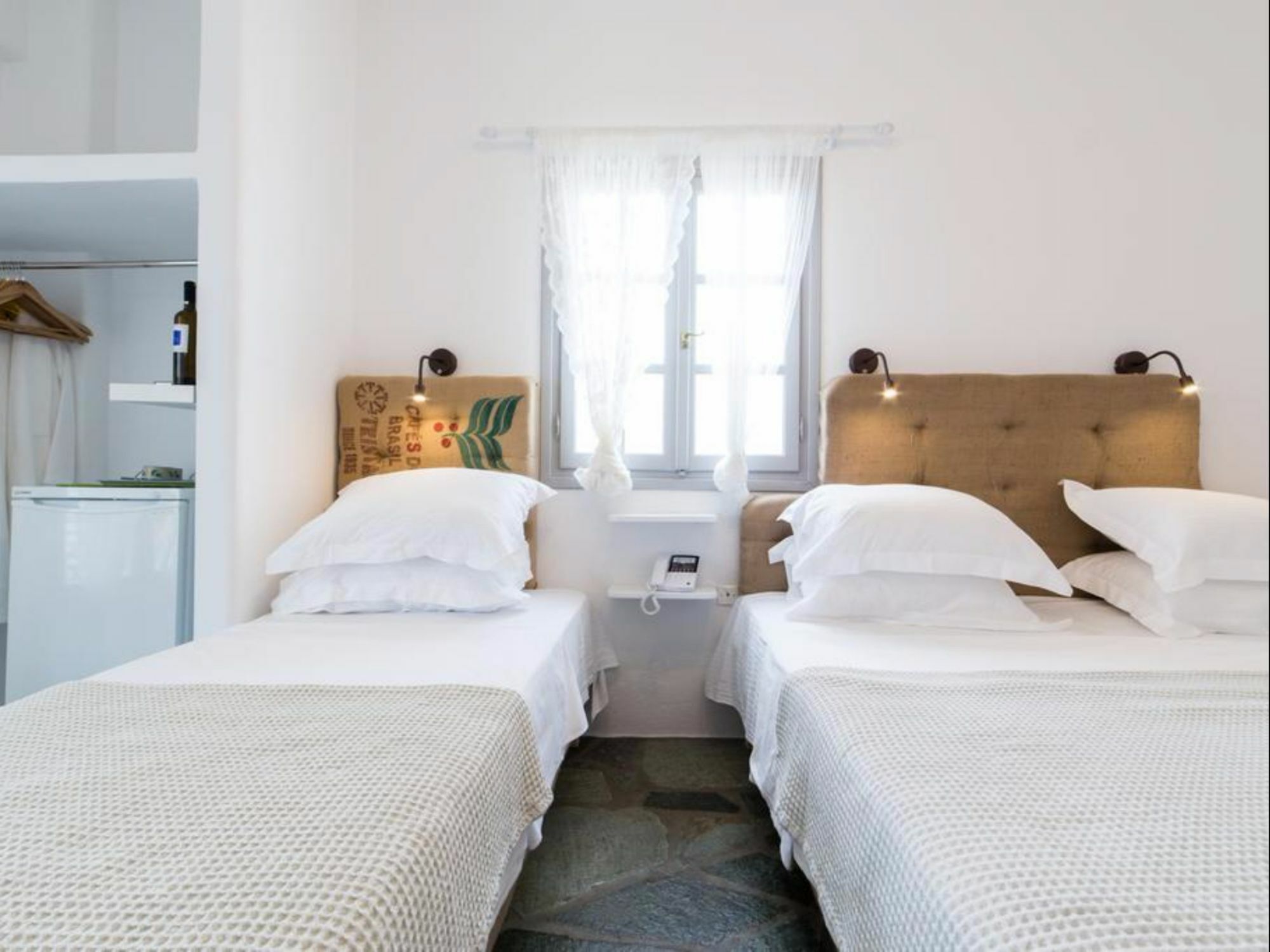 Evi Rooms Aliki  Exterior photo